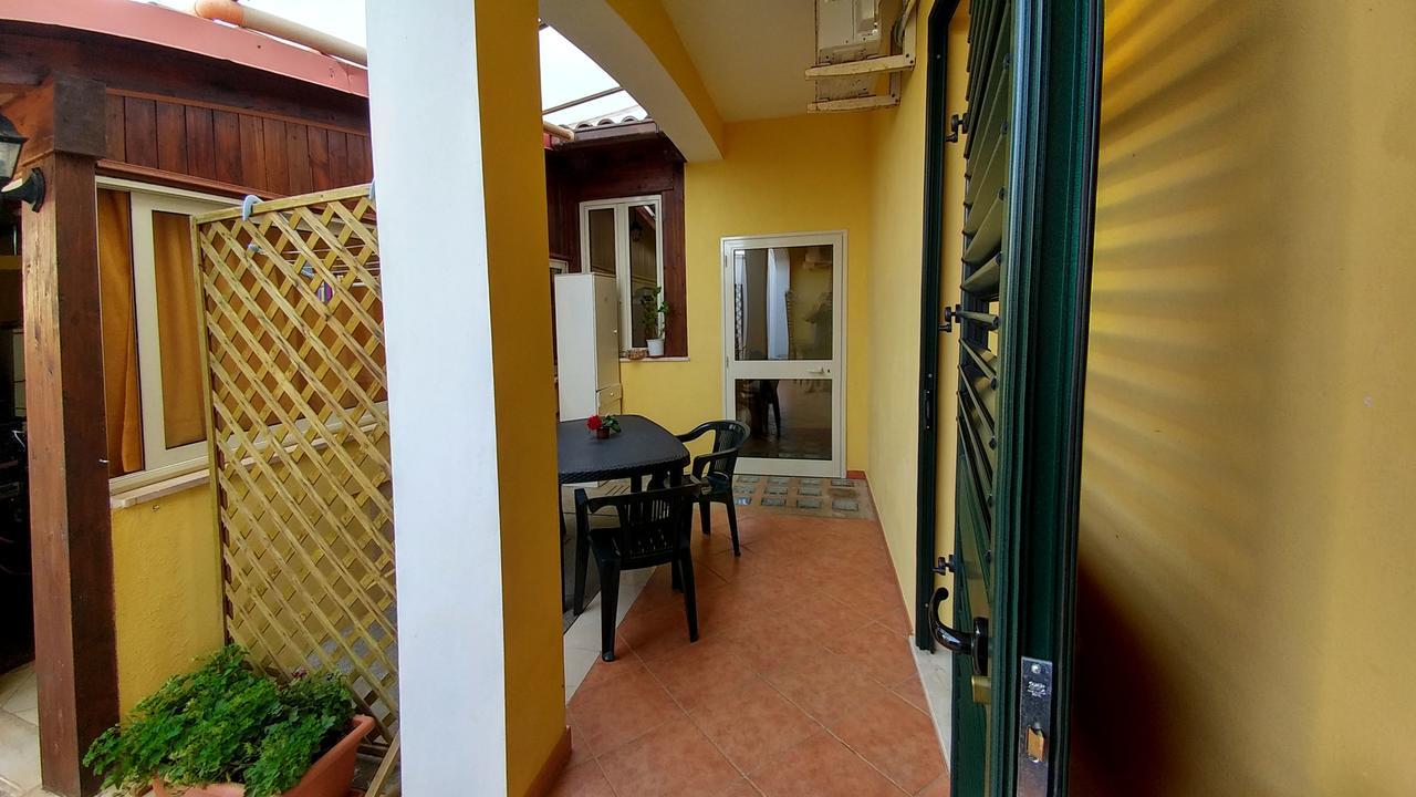 Bonjour Bed and Breakfast Morciano di Leuca Exteriör bild