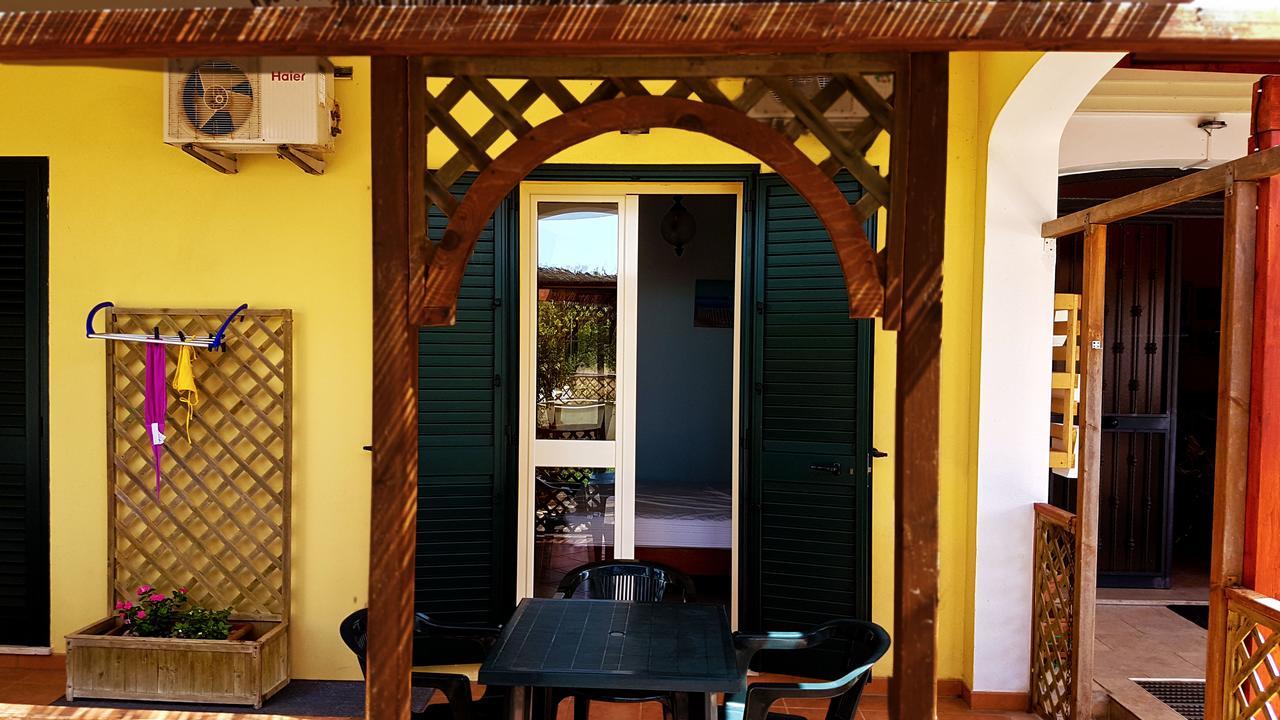 Bonjour Bed and Breakfast Morciano di Leuca Exteriör bild